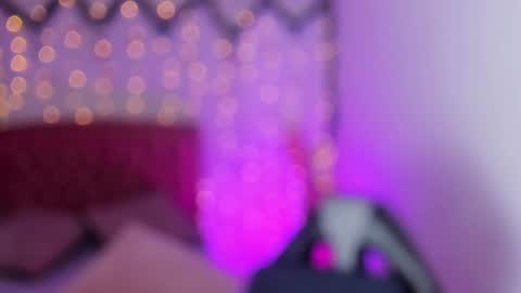 Zara . online show from December 2024 09:44:02 PM