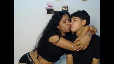 Snapshot of zarah_v chatting on April 2026 10:45:02 PM Fernanda online show from April 2026 10:45:02 PM