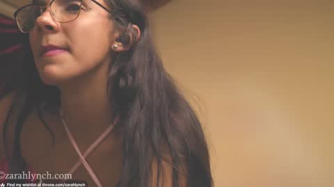 Miss Lynch   Next show  2911 online show from December 2024 11:40:01 PM