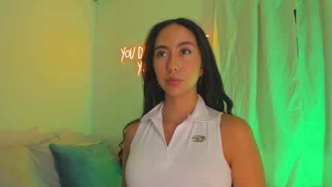   online show from January 2025 06:14:01 PM