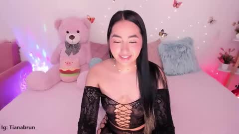 Snapshot of zaratorres_ chatting on December 2025 10:13:02 AM Zara online show from December 2025 10:13:02 AM