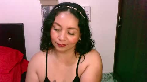 zaray online show from November 2025 12:43:01 AM