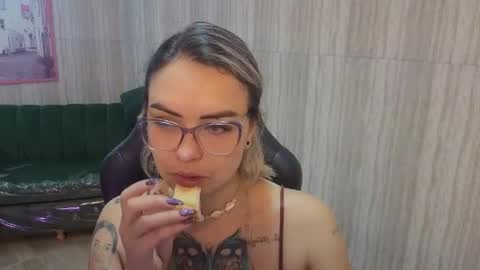 Isabella online show from June 2026 12:40:01 PM