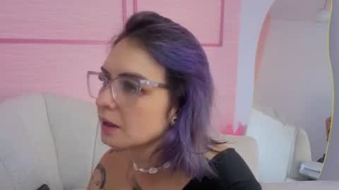 Isabella online show from June 2026 12:46:02 PM