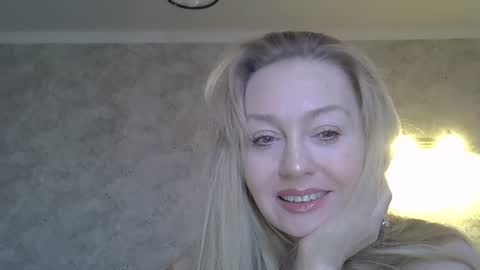 Zarina Swift online show from May 2026 05:35:01 AM