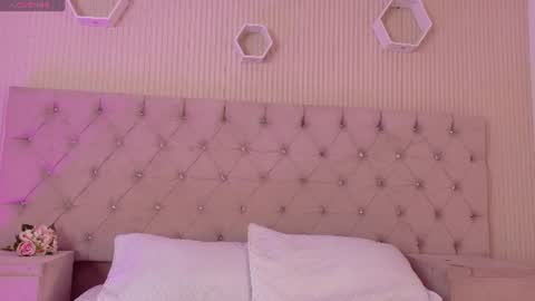 Snapshot of zarinawynne chatting on July 2026 12:31:01 PM Zarina Waynne online show from July 2026 12:31:01 PM