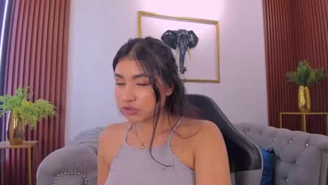  Zayda  online show from September 2025 07:47:02 PM