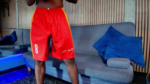 zayn_oba online show from October 2025 03:33:01 PM