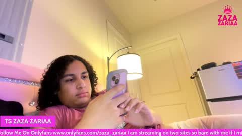 Snapshot of zaza__zariaa chatting on December 2024 05:50:01 AM ZAZA ZARIAA online show from December 2024 05:50:01 AM