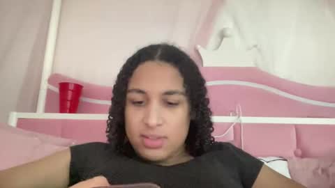 Snapshot of zaza__zariaa chatting on May 2026 08:50:02 PM ZAZA ZARIAA online show from May 2026 08:50:02 PM
