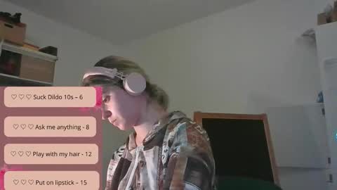 Snapshot of zazbella chatting on February 2026 07:50:02 PM zazbella online show from February 2026 07:50:02 PM