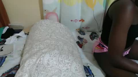 Snapshot of zeina_gen chatting on December 2025 08:30:01 AM flabby online show from December 2025 08:30:01 AM