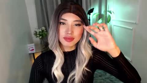 zelainalovetocum online show from January 2025 01:54:01 AM