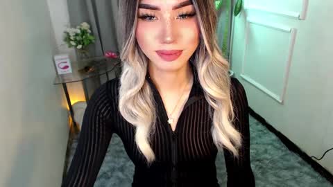 zelainalovetocum online show from February 2025 01:52:02 AM