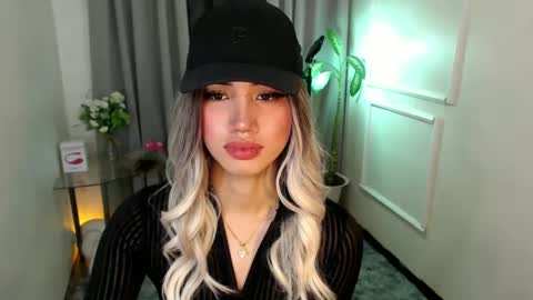 zelainalovetocum online show from February 2025 04:03:01 AM