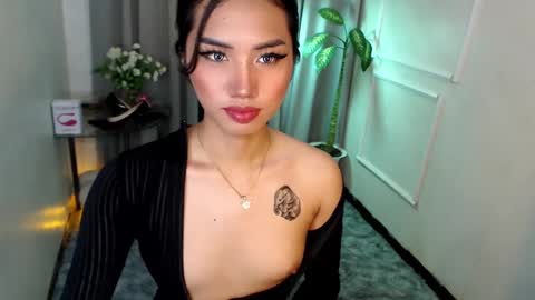 zelainalovetocum online show from March 2025 05:36:02 PM