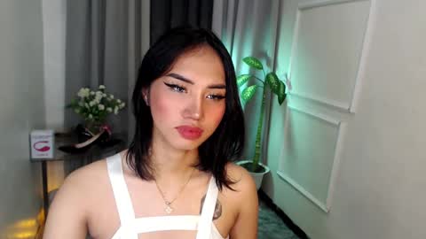 zelainalovetocum online show from March 2025 02:37:02 PM