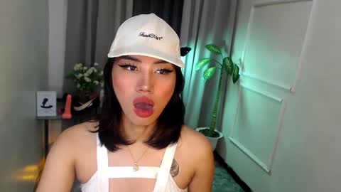 zelainalovetocum online show from March 2025 02:32:01 PM