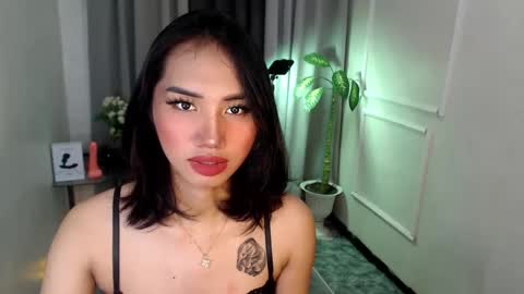 zelainalovetocum online show from March 2025 03:02:01 PM