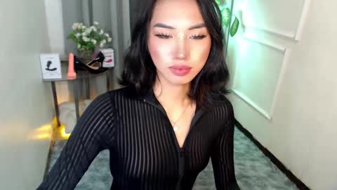 zelainalovetocum online show from March 2025 09:15:02 PM