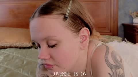 Emilia online show from May 2026 02:40:01 AM