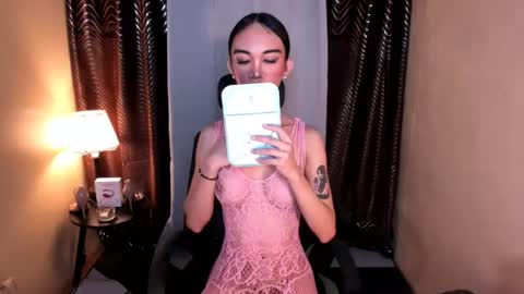 zella_maurice online show from June 2026 12:04:02 PM