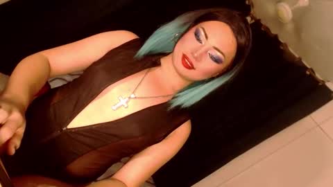 zemi_max online show from May 2026 08:28:01 PM