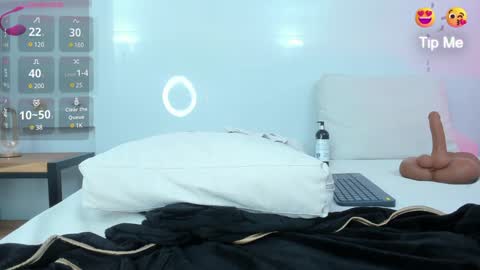 Zenda Evans online show from January 2025 08:11:02 AM