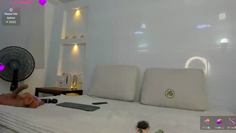 Zenda Evans online show from July 2026 04:04:01 AM