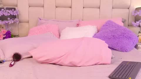 Zendaya online show from October 2025 07:31:01 PM