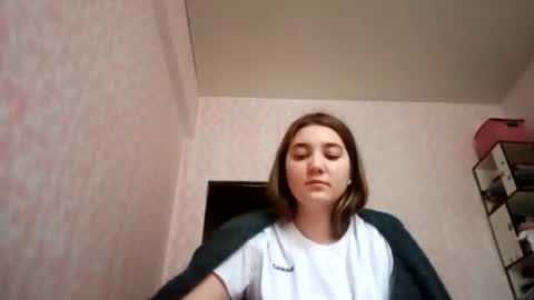 Snapshot of zeniabrossoit chatting on March 2026 10:40:02 AM zeniabrossoit online show from March 2026 10:40:02 AM