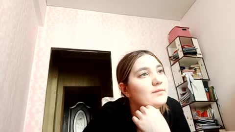 Snapshot of zeniabrossoit chatting on March 2026 08:25:01 AM zeniabrossoit online show from March 2026 08:25:01 AM