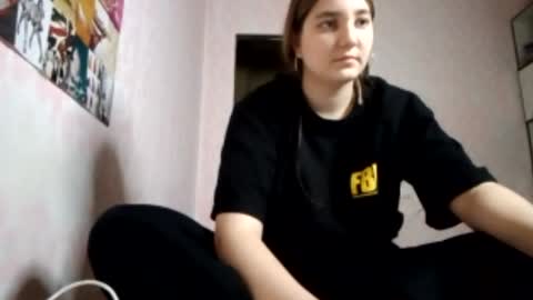 zeniabrossoit online show from May 2026 02:45:01 PM