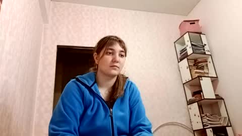 zeniabrossoit online show from May 2026 02:56:01 PM