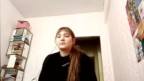 zeniabrossoit online show from May 2026 06:40:02 AM