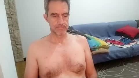 zenikk online show from June 2026 08:33:02 PM