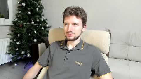 Andrew online show from December 2024 08:43:01 PM