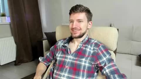 Andrew online show from February 2025 06:36:02 AM