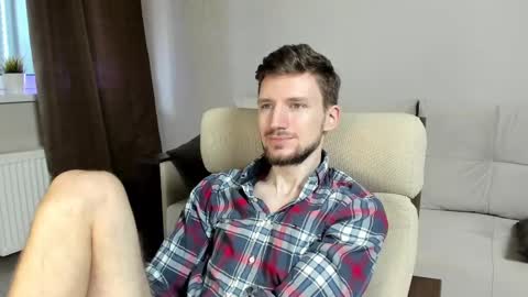 Andrew online show from February 2025 09:42:01 AM