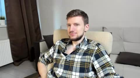 Andrew online show from March 2026 07:26:01 AM