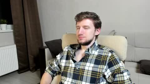 Andrew online show from May 2026 12:49:01 AM