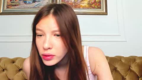 Snapshot of zerelle chatting on February 2026 08:01:02 AM Ivy online show from February 2026 08:01:02 AM