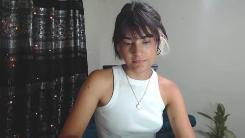 Snapshot of zero__o chatting on February 2025 08:05:02 PM ZERO online show from February 2025 08:05:02 PM