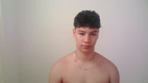 zeus_183 online show from May 2026 12:45:02 PM