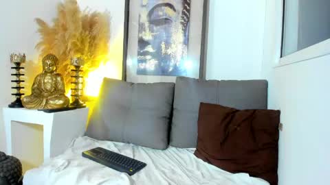 Zeus Brant online show from May 2026 01:18:01 PM