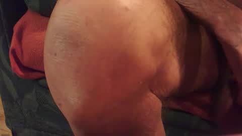 Snapshot of zevioo77 chatting on December 2024 05:26:02 PM zevioo77 online show from December 2024 05:26:02 PM