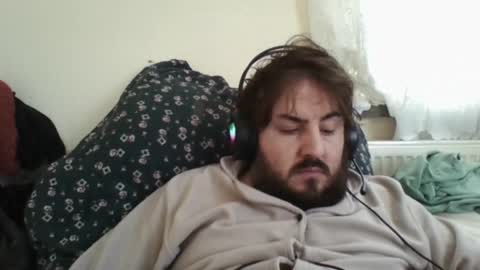 zH1NaSaH online show from April 2026 09:17:01 AM