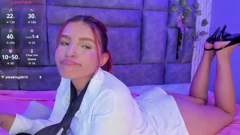 Zhara Rousse online show from May 2026 06:09:01 PM