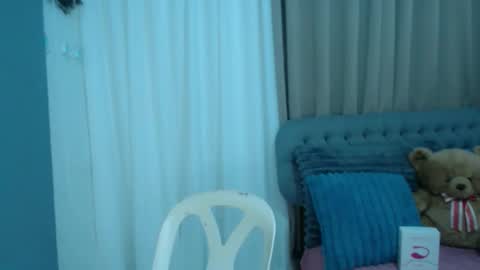 Snapshot of zhaviahale chatting on November 2025 10:34:02 PM im your lovely zhaviabigcock here online show from November 2025 10:34:02 PM