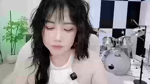 zhen online show from October 2025 08:09:02 PM